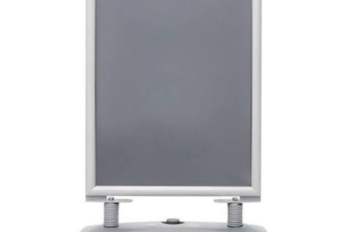 Stoepborden for Business: Outdoor Signs, Pavement Displays, Retail Marketing, and Local Advertising